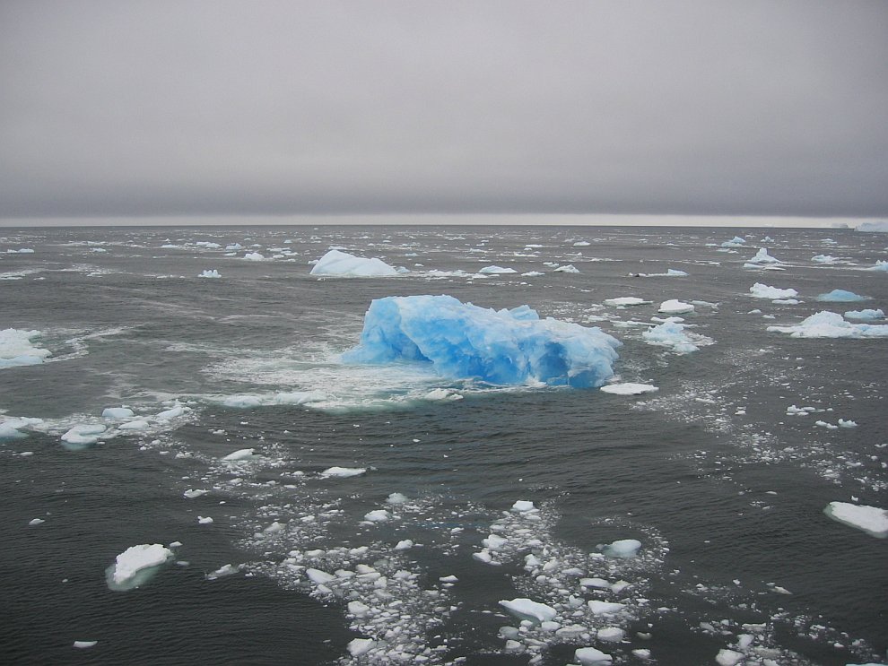Голубой лед у Южного полярного круга