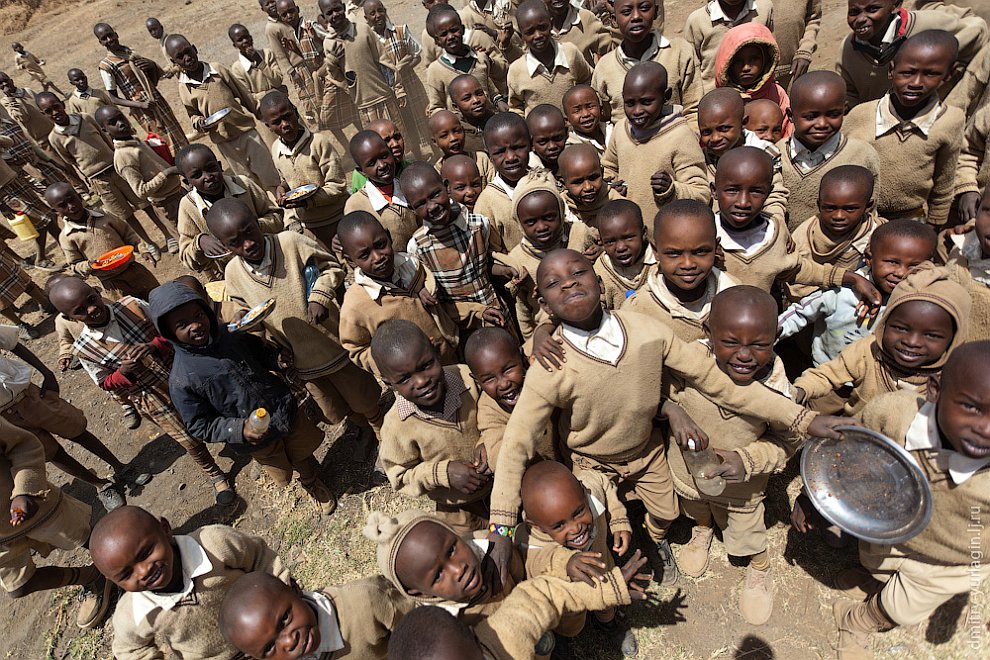 Как учатся в школах Кении
