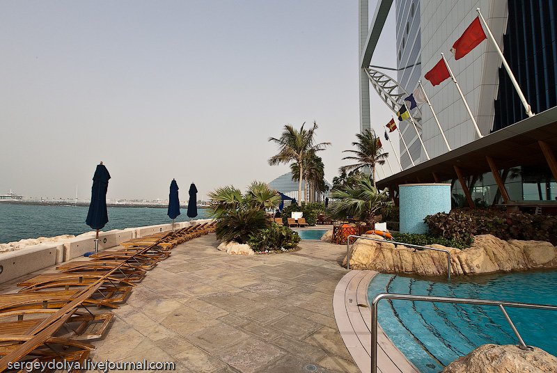 Бурдж Аль Араб — самый роскошный отель мира
