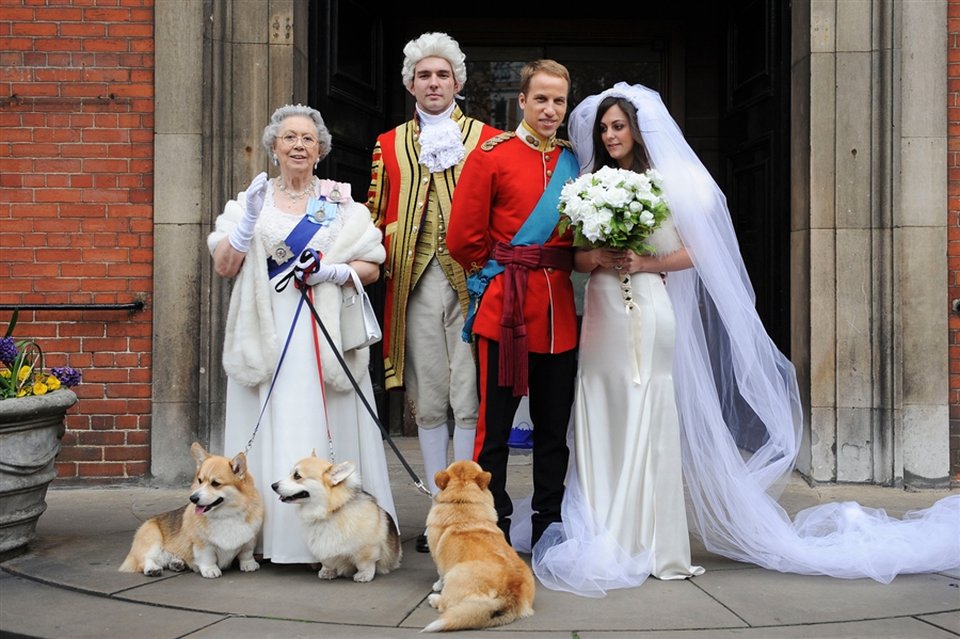 Двойники принца Уильяма и его невесты Кейт Миддлтон побродили по Лондонским улицам