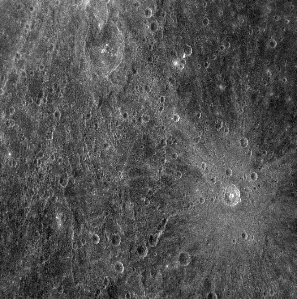 Первые снимки Меркурия