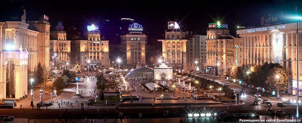 Панорама центральной площади Киева — Майдана Незалежности
