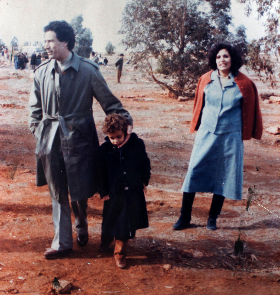 Полковник Муаммар Каддафи и его вторая жена Сафия Фаркаш