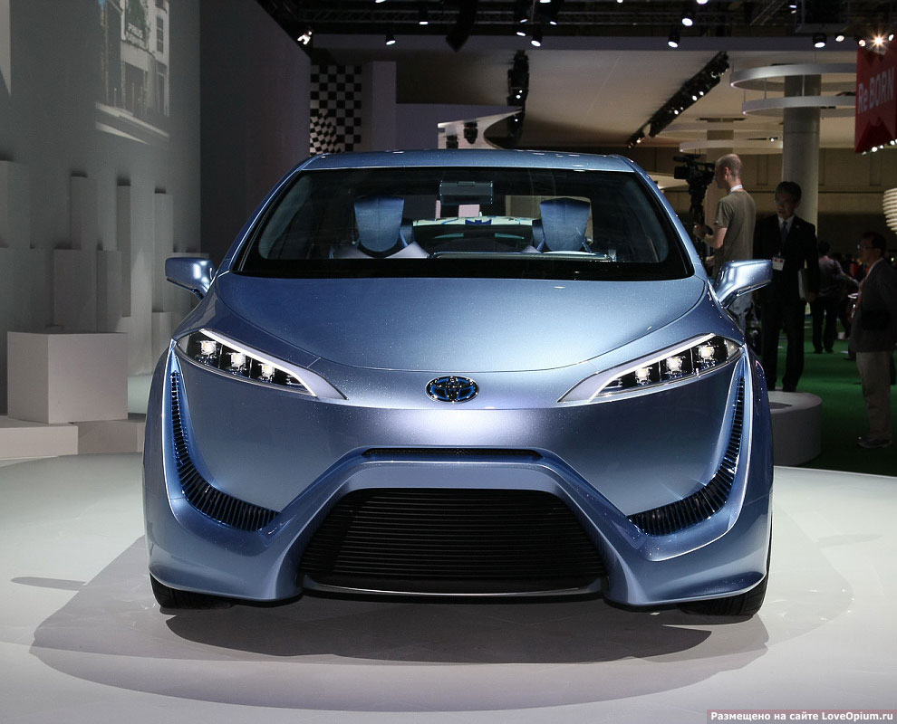 Toyota FCV-R Toyota FCV-R