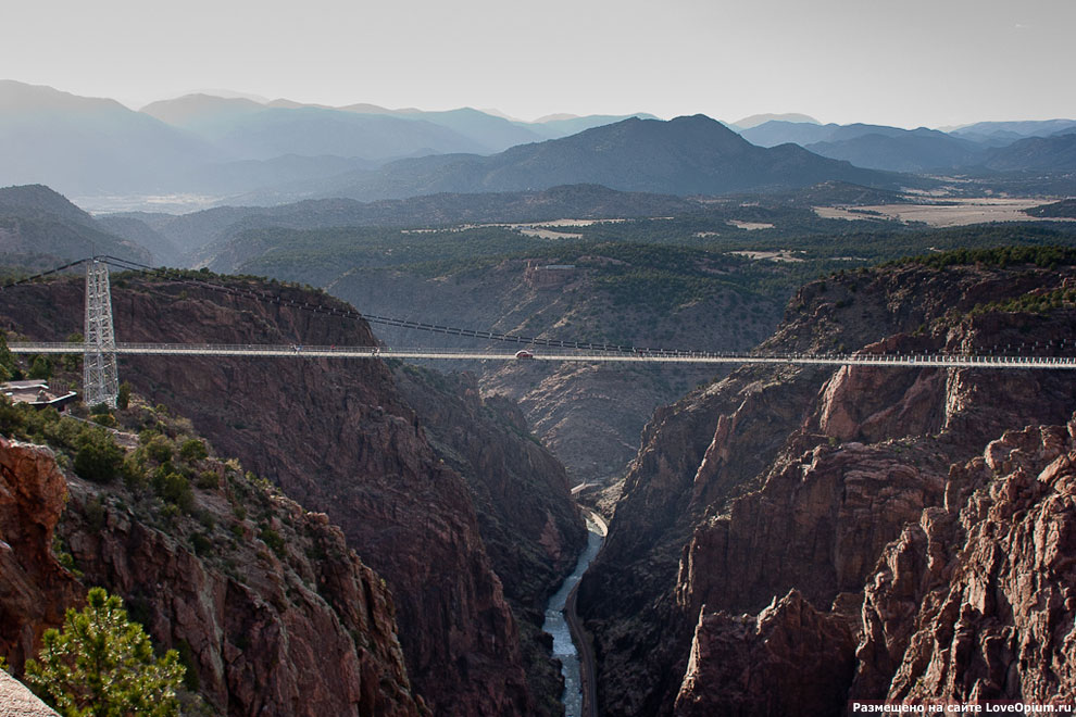  Royal Gorge