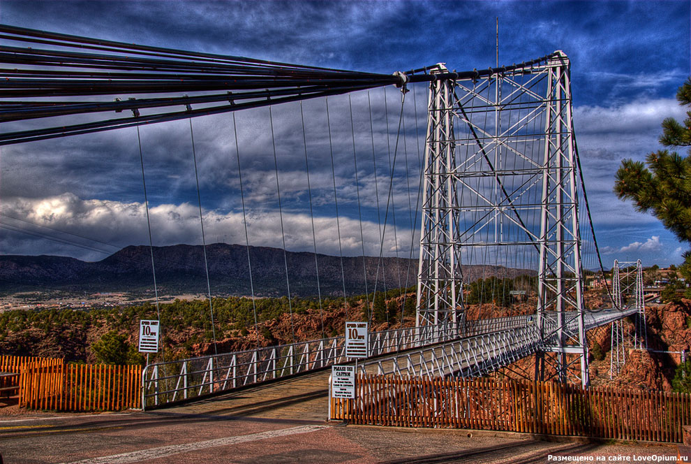  Royal Gorge