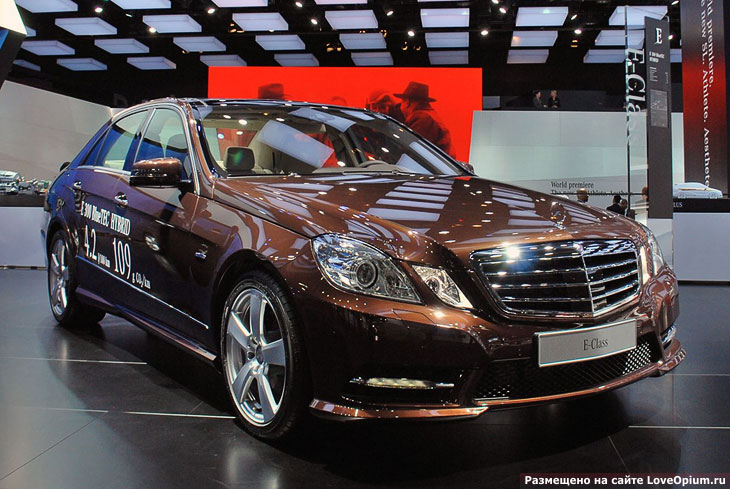 Гибридный Mercedes Benz E-класса Гибридный Mercedes Benz E-класса
