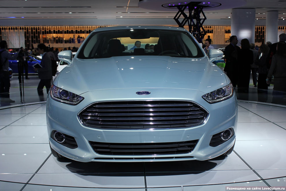 Ford Fusion (Mondeo), модель 2013 года Ford Fusion (Mondeo), модель 2013 года