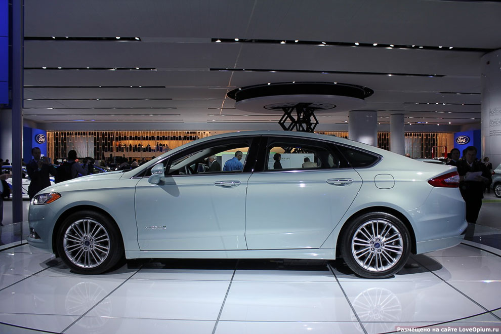 Ford Fusion (Mondeo), модель 2013 года Ford Fusion (Mondeo), модель 2013 года