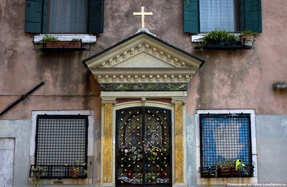 Традиционный венецианский дом в центре города