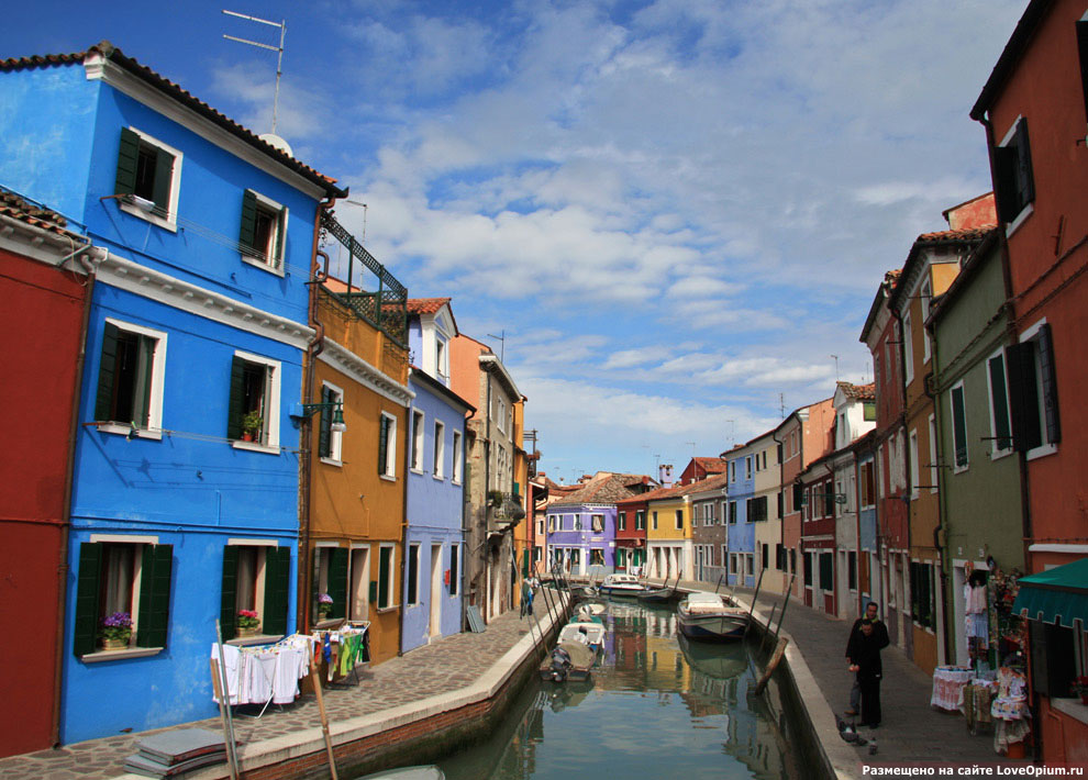 И снова разноцветные домики на островном квартале Венеции Бурано