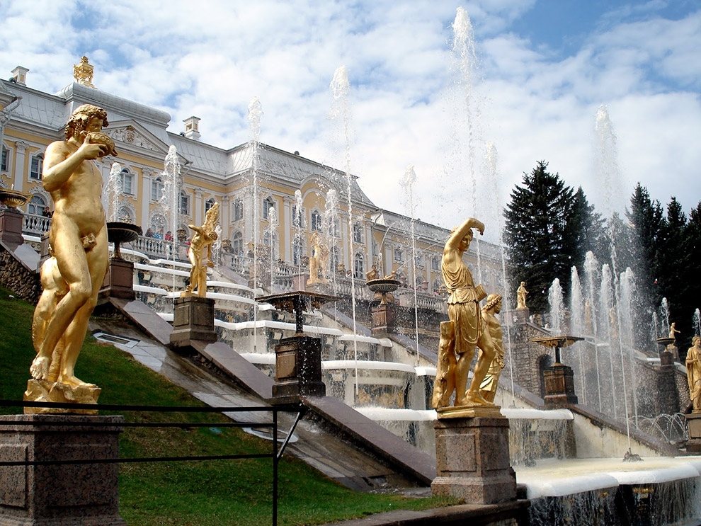Фонтаны Петергофа (Санкт-Петербург) — самые роскошные