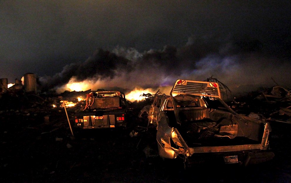 18 de abril de 2013 na cidade norte-americana de West Texas fábrica de fertilizantes foi uma enorme explosão