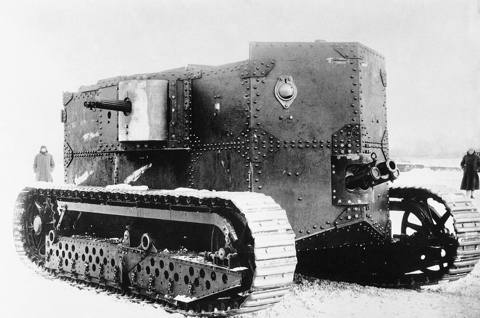 Оружие Первой мировой войны — американский бензино-электрический танк Хольт