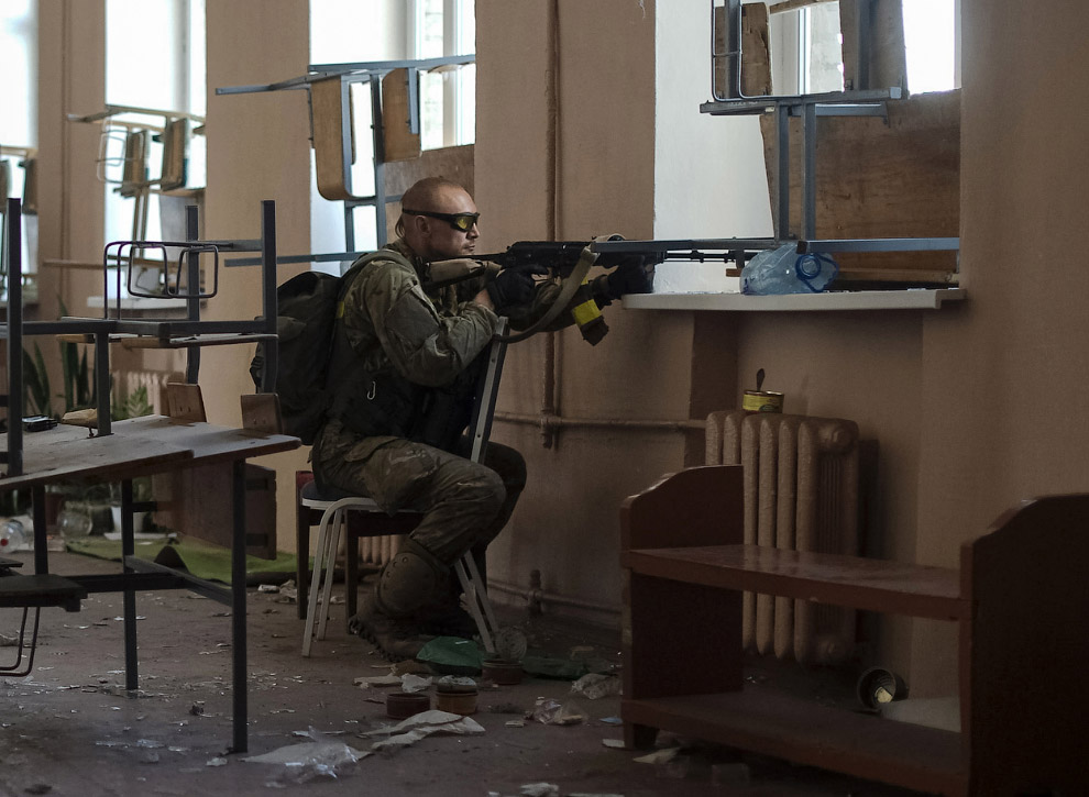 Украинский солдат в городе Иловайск