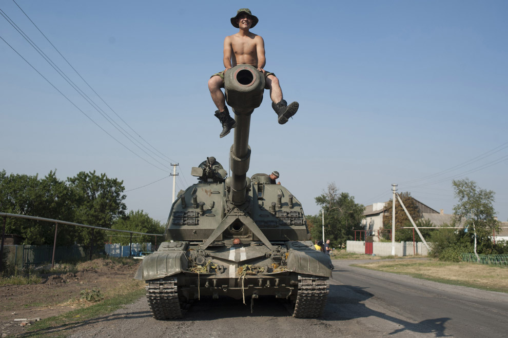 Украинский солдат в донецкой области на востоке Украины