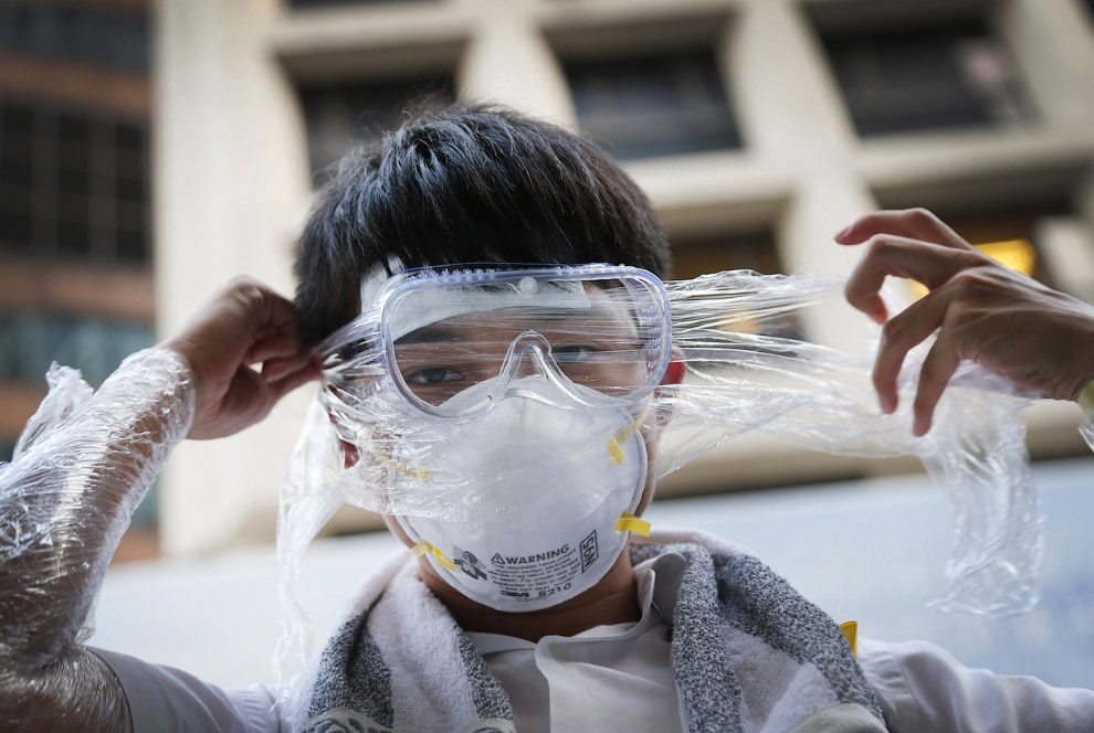 Самодельные маски от слезоточивого газа
