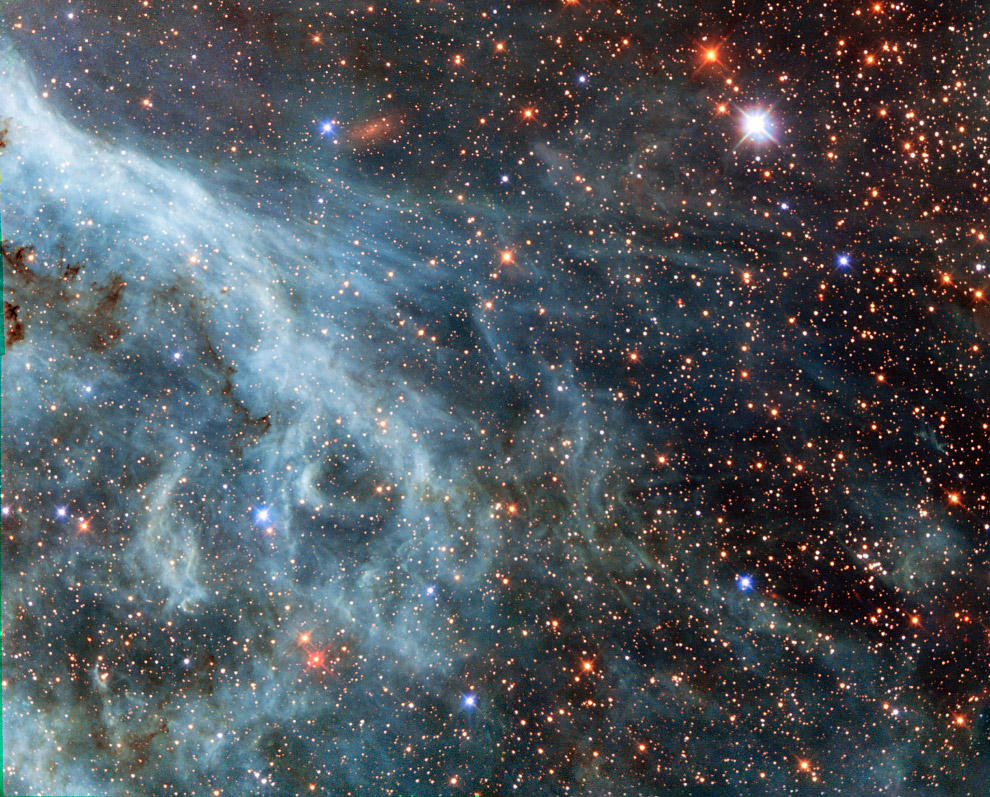 Часть туманности Тарантул, расположенной в Большом Магеллановом Облаке