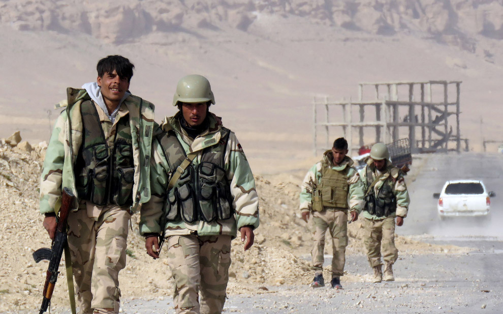 Солдаты сирийской армии в Пальмире