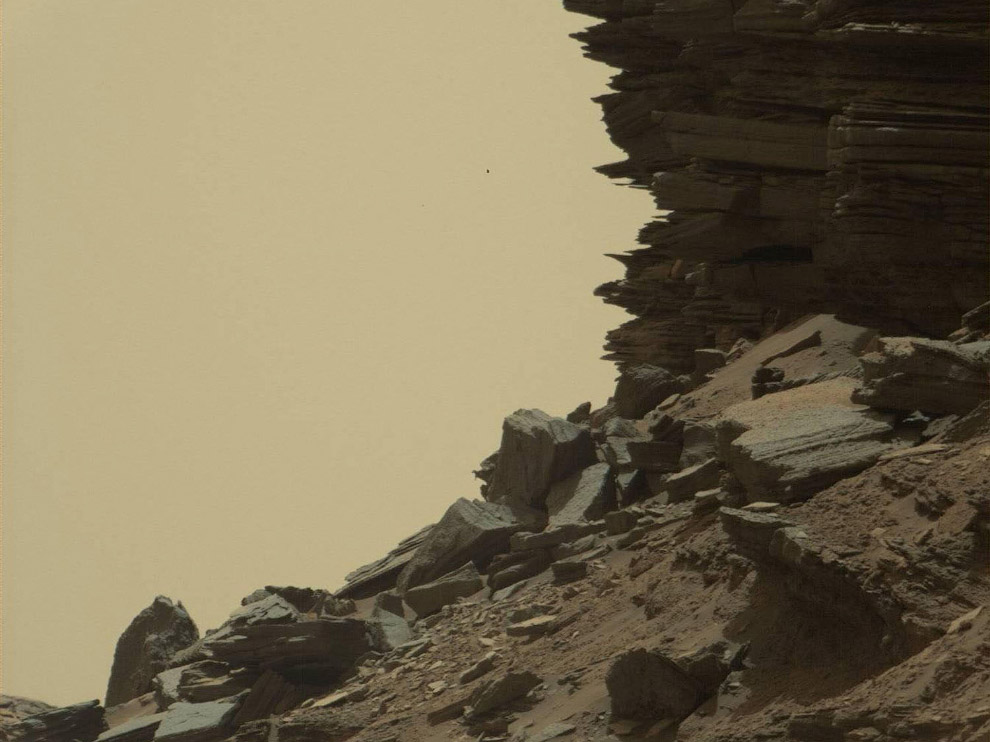 Марсианские пейзажи возле горы Шарп