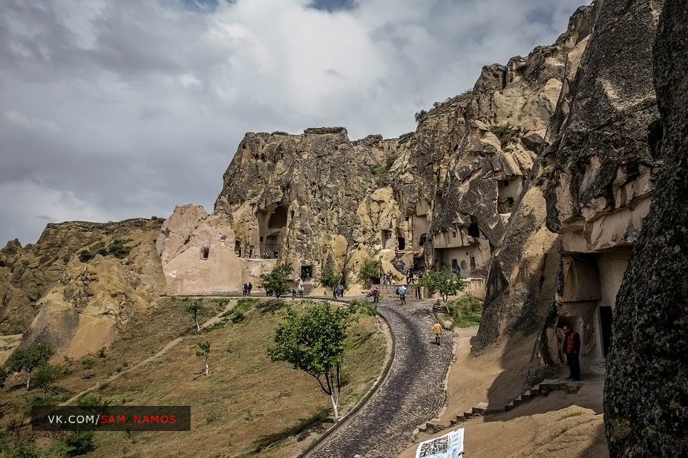 Жіночий монастир Kizlar manastiri Жіночий монастир Kizlar manastiri).