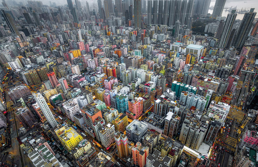 Разноцветные дома в Гонконге