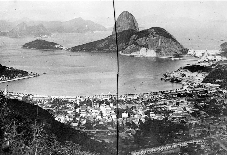 Вид на Рио-де-Жанейро и гору Сахарная голова