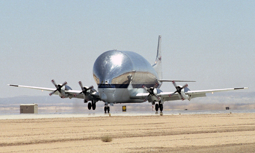 Aero Spacelines B-377