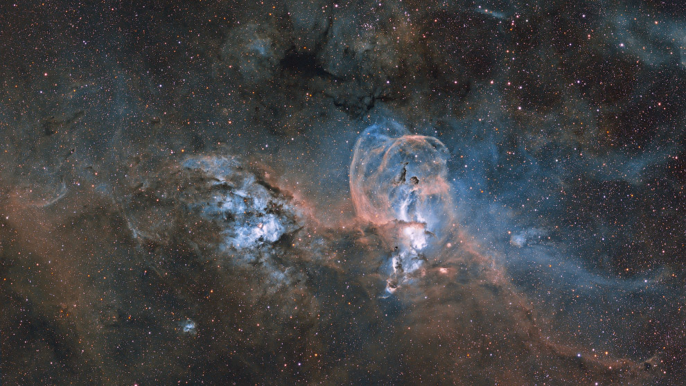 Эмиссионная туманность NGC 3576 в созвездии Киль