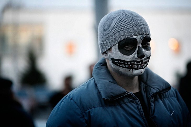 31 октября в Новосибирске прошла Демон_страция — марш привидений