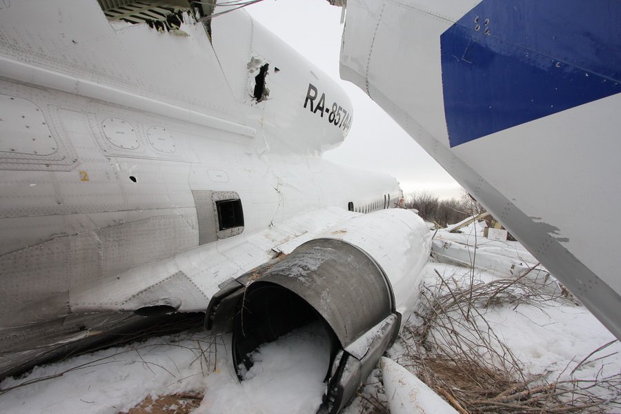 Аварийная посадка Ту-154 Москва — Махачкала