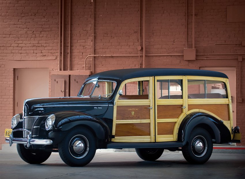 1940 Ford Deluxe Station Wagon