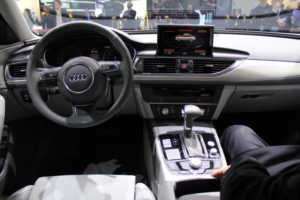 Audi A6 Hybrid 2012