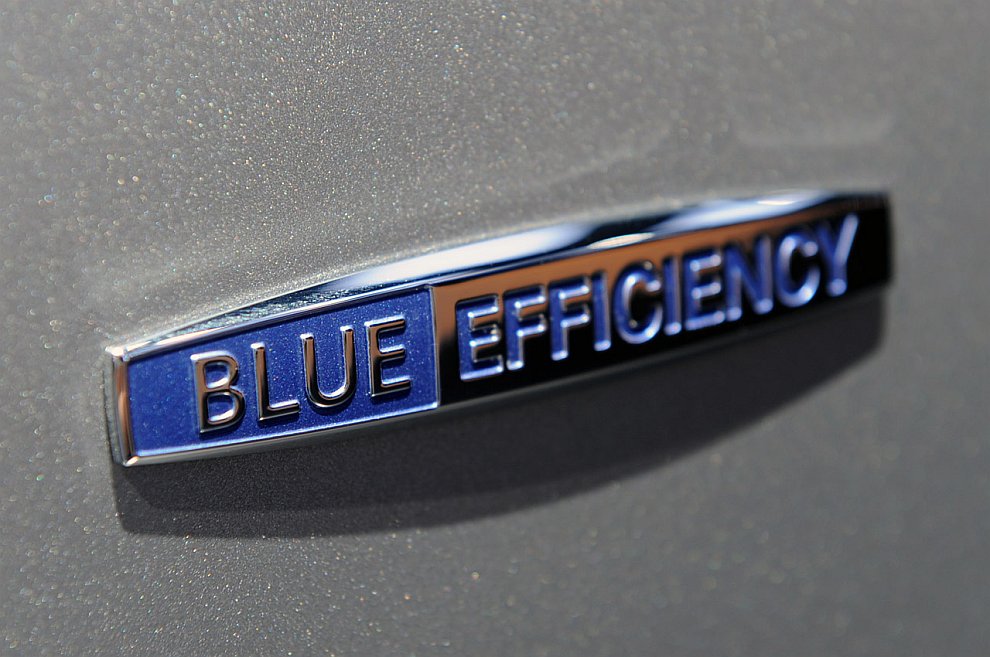 Mercedes-Benz S350 Bluetec 2012