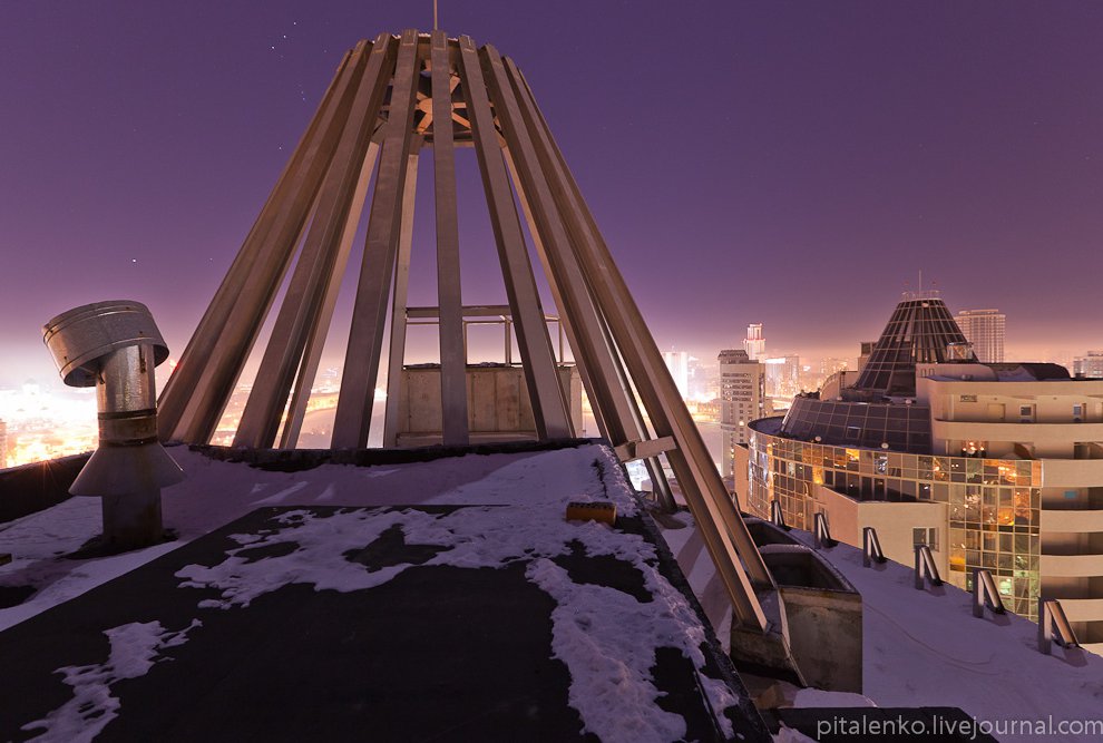 Ночной Екатеринбург с высоты