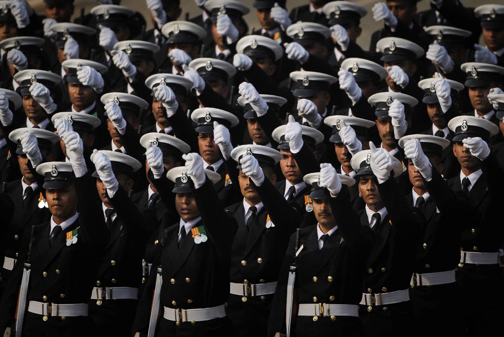 Военнослужащие военно-морских сил