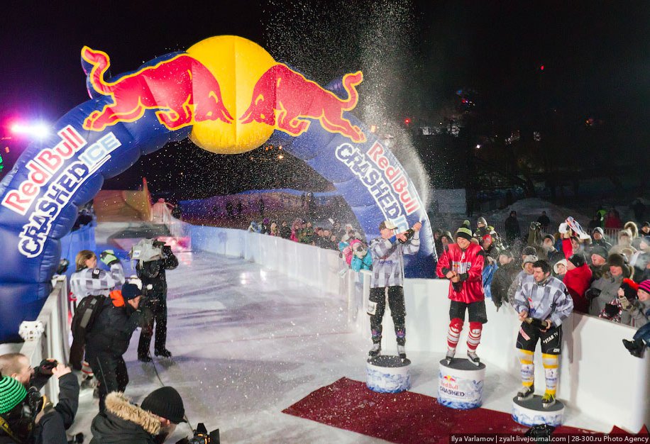 Red Bull Crashed Ice 2011 в Москве