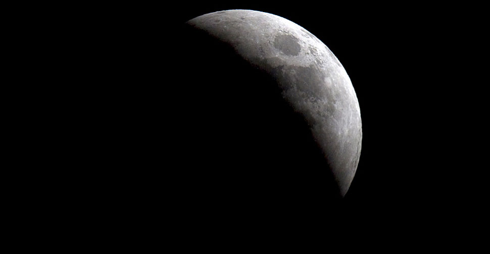 Первое в 2011 году лунное затмение