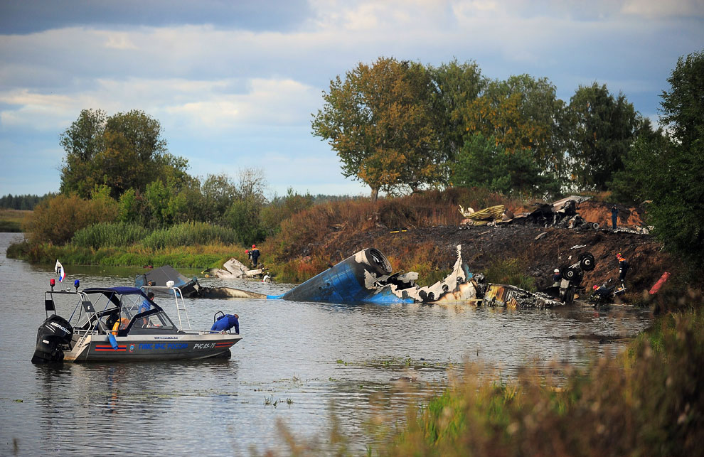 Авиакатастрофа: разбился Як-42 с командой «Локомотив»