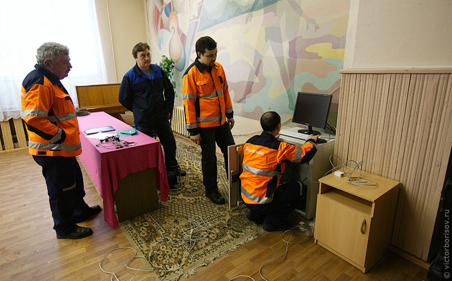 Установка вэб-камер на избирательных участках перед выборами Президента