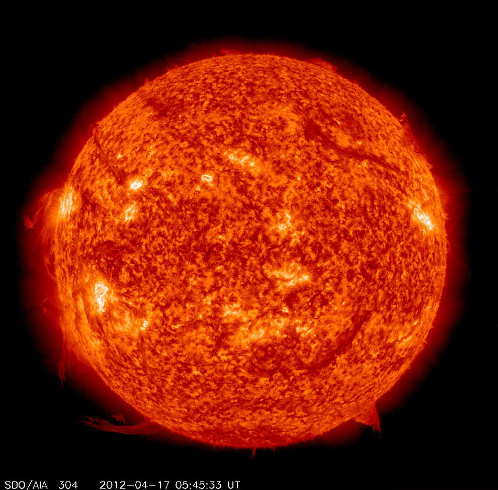 Вспышка на солнце 16 апреля 2012