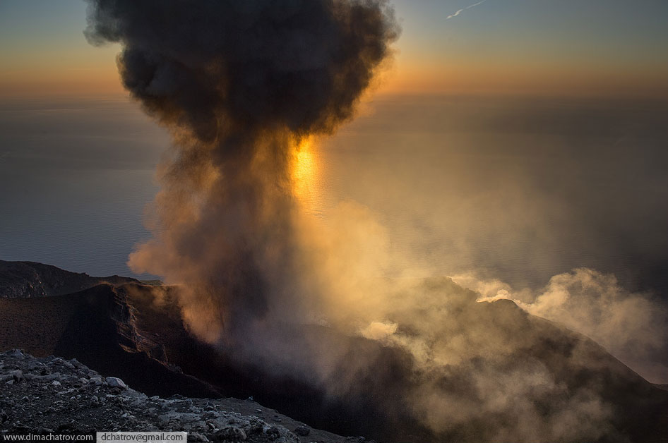 Извержения вулкана Стромболи