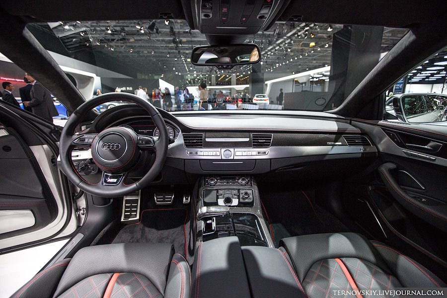 Премьера Audi S8
