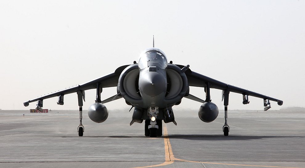 Макдоннел Дуглас AV-8B «Харриер» II (англ. McDonnell Douglas AV-8B Harrier II)