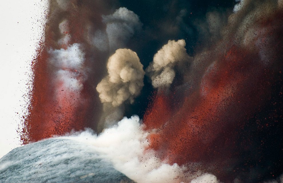 Еще одна фотография извержения вулкана Этна