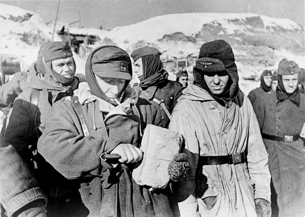 Немецкие пленные, захваченные под Сталинградом