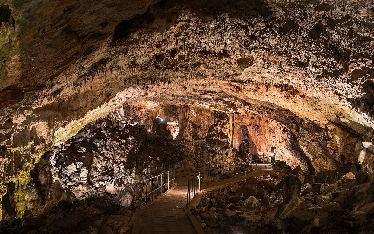 Пещера Сыева дыра
