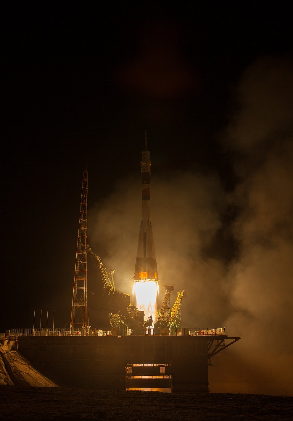 Старт космического корабля «Союз TMA-08М» с Байконура