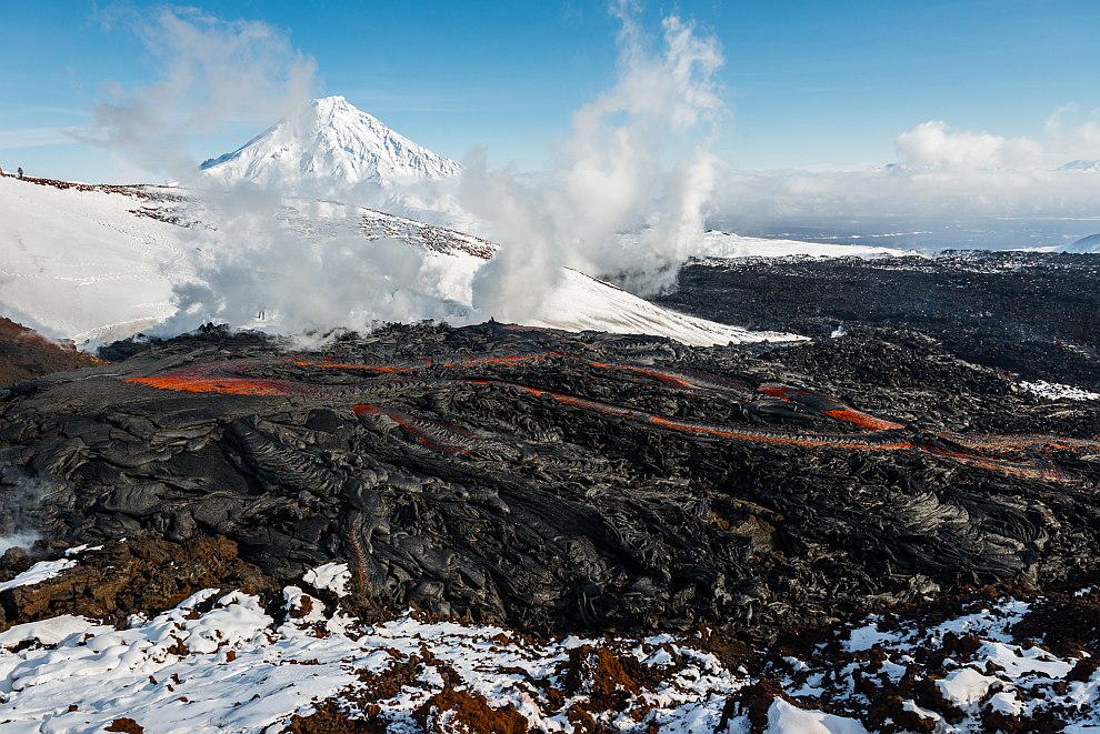 Извержение вулкана Толбачик на Камчатке