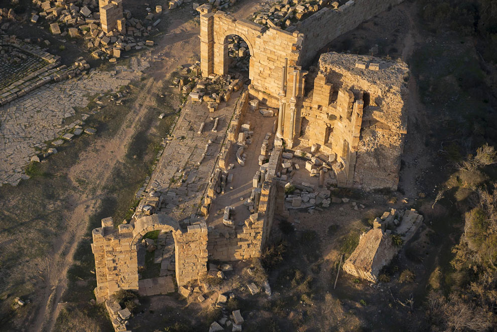 Руины древнего города Лептис-Магна
